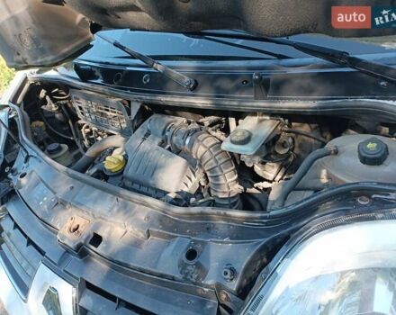 Білий Рено Трафік, об'ємом двигуна 2 л та пробігом 299 тис. км за 9999 $, фото 14 на Automoto.ua