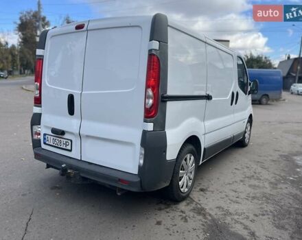 Белый Рено Трафик, объемом двигателя 2 л и пробегом 321 тыс. км за 8800 $, фото 3 на Automoto.ua