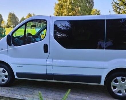 Белый Рено Трафик, объемом двигателя 2 л и пробегом 267 тыс. км за 9000 $, фото 5 на Automoto.ua