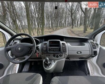 Білий Рено Трафік, об'ємом двигуна 2 л та пробігом 315 тис. км за 13300 $, фото 29 на Automoto.ua