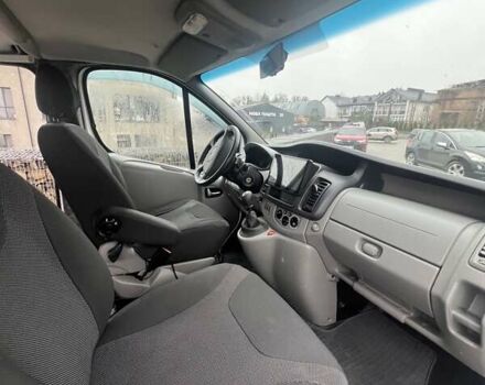 Белый Рено Трафик, объемом двигателя 2 л и пробегом 271 тыс. км за 10500 $, фото 10 на Automoto.ua