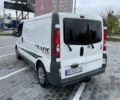 Белый Рено Трафик, объемом двигателя 2 л и пробегом 300 тыс. км за 9995 $, фото 6 на Automoto.ua