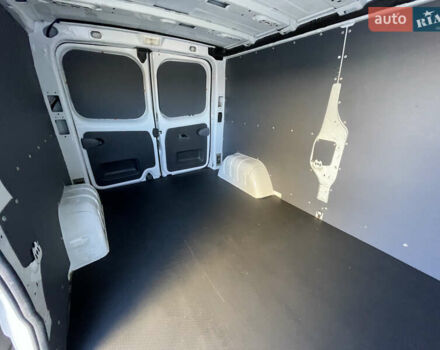 Белый Рено Трафик, объемом двигателя 2 л и пробегом 208 тыс. км за 12900 $, фото 51 на Automoto.ua