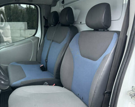 Белый Рено Трафик, объемом двигателя 2 л и пробегом 315 тыс. км за 8300 $, фото 14 на Automoto.ua