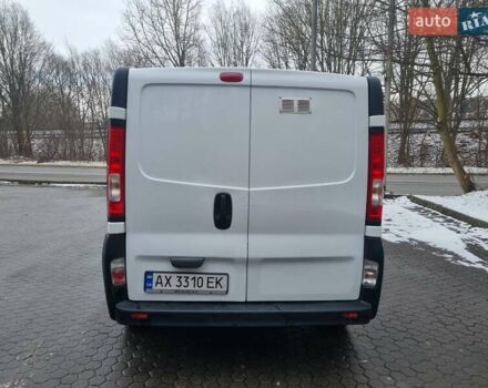 Белый Рено Трафик, объемом двигателя 2 л и пробегом 286 тыс. км за 9800 $, фото 5 на Automoto.ua