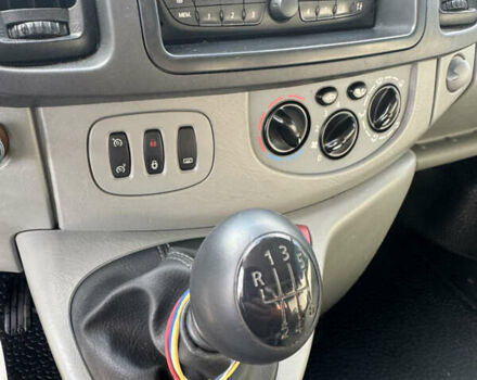 Белый Рено Трафик, объемом двигателя 2 л и пробегом 373 тыс. км за 12500 $, фото 13 на Automoto.ua