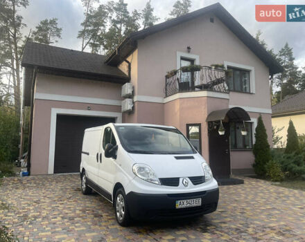 Белый Рено Трафик, объемом двигателя 2 л и пробегом 203 тыс. км за 9950 $, фото 40 на Automoto.ua