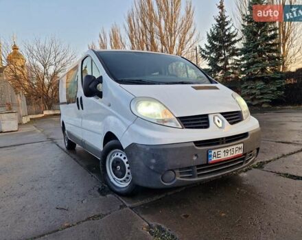 Белый Рено Трафик, объемом двигателя 2 л и пробегом 224 тыс. км за 11999 $, фото 7 на Automoto.ua