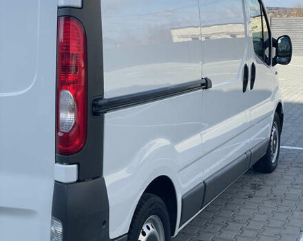 Белый Рено Трафик, объемом двигателя 2 л и пробегом 208 тыс. км за 12900 $, фото 12 на Automoto.ua