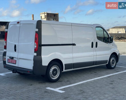 Белый Рено Трафик, объемом двигателя 2 л и пробегом 208 тыс. км за 12900 $, фото 7 на Automoto.ua
