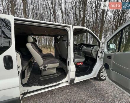 Білий Рено Трафік, об'ємом двигуна 2 л та пробігом 315 тис. км за 13300 $, фото 14 на Automoto.ua