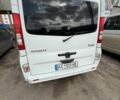Белый Рено Трафик, объемом двигателя 2 л и пробегом 309 тыс. км за 13000 $, фото 3 на Automoto.ua