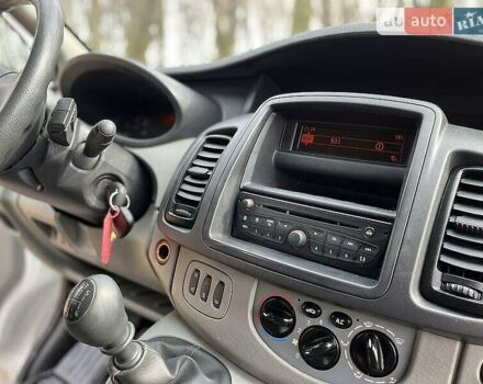 Білий Рено Трафік, об'ємом двигуна 2 л та пробігом 315 тис. км за 13300 $, фото 23 на Automoto.ua