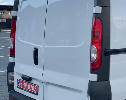 Белый Рено Трафик, объемом двигателя 2 л и пробегом 208 тыс. км за 12900 $, фото 10 на Automoto.ua