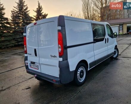 Белый Рено Трафик, объемом двигателя 2 л и пробегом 224 тыс. км за 11999 $, фото 3 на Automoto.ua