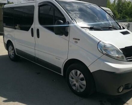 Белый Рено Трафик, объемом двигателя 2 л и пробегом 339 тыс. км за 13600 $, фото 3 на Automoto.ua