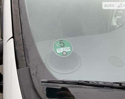 Білий Рено Трафік, об'ємом двигуна 2 л та пробігом 200 тис. км за 13500 $, фото 13 на Automoto.ua