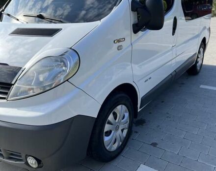 Белый Рено Трафик, объемом двигателя 2 л и пробегом 339 тыс. км за 13600 $, фото 1 на Automoto.ua