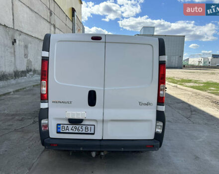 Белый Рено Трафик, объемом двигателя 2 л и пробегом 400 тыс. км за 9500 $, фото 3 на Automoto.ua