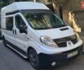 Белый Рено Трафик, объемом двигателя 2 л и пробегом 400 тыс. км за 13000 $, фото 1 на Automoto.ua