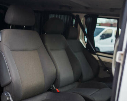 Білий Рено Трафік, об'ємом двигуна 2 л та пробігом 251 тис. км за 13100 $, фото 12 на Automoto.ua