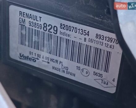 Білий Рено Трафік, об'ємом двигуна 2 л та пробігом 299 тис. км за 9999 $, фото 13 на Automoto.ua