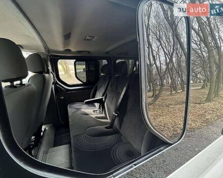 Білий Рено Трафік, об'ємом двигуна 2 л та пробігом 315 тис. км за 13300 $, фото 16 на Automoto.ua