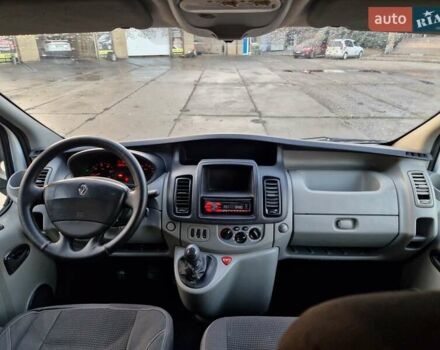 Белый Рено Трафик, объемом двигателя 2 л и пробегом 224 тыс. км за 11999 $, фото 18 на Automoto.ua