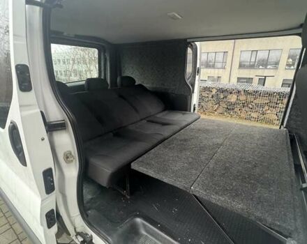 Белый Рено Трафик, объемом двигателя 2 л и пробегом 271 тыс. км за 10500 $, фото 9 на Automoto.ua