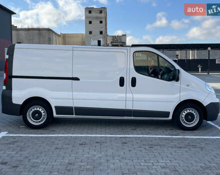 Белый Рено Трафик, объемом двигателя 2 л и пробегом 208 тыс. км за 12900 $, фото 9 на Automoto.ua