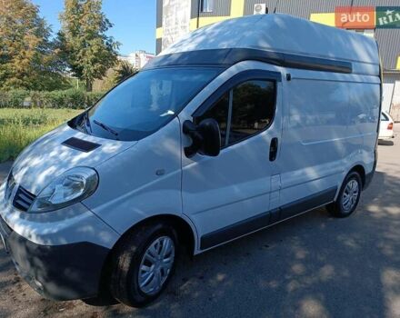 Білий Рено Трафік, об'ємом двигуна 2 л та пробігом 299 тис. км за 9999 $, фото 9 на Automoto.ua