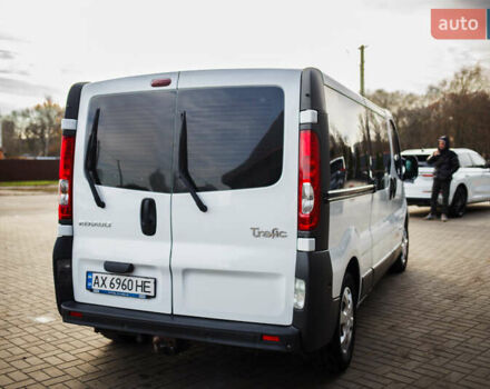 Білий Рено Трафік, об'ємом двигуна 2 л та пробігом 251 тис. км за 13100 $, фото 2 на Automoto.ua