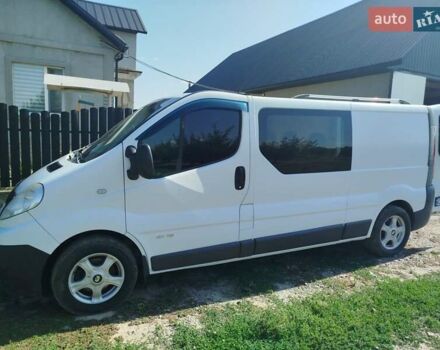 Белый Рено Трафик, объемом двигателя 2 л и пробегом 317 тыс. км за 10500 $, фото 13 на Automoto.ua