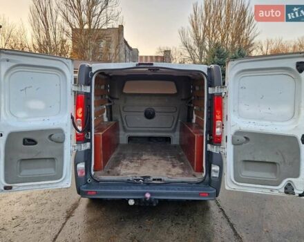 Белый Рено Трафик, объемом двигателя 2 л и пробегом 224 тыс. км за 11999 $, фото 21 на Automoto.ua