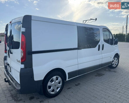 Белый Рено Трафик, объемом двигателя 2 л и пробегом 373 тыс. км за 12500 $, фото 4 на Automoto.ua