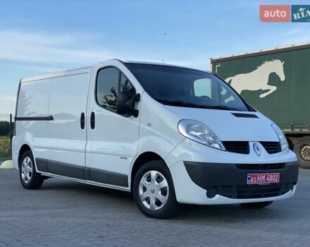 Белый Рено Трафик, объемом двигателя 2 л и пробегом 282 тыс. км за 11950 $, фото 58 на Automoto.ua