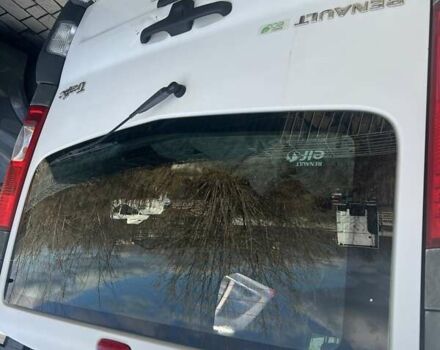 Белый Рено Трафик, объемом двигателя 2 л и пробегом 271 тыс. км за 10500 $, фото 1 на Automoto.ua