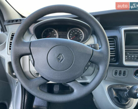 Белый Рено Трафик, объемом двигателя 2 л и пробегом 208 тыс. км за 12900 $, фото 20 на Automoto.ua