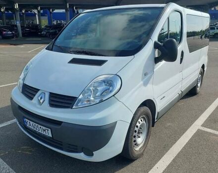Белый Рено Трафик, объемом двигателя 2 л и пробегом 340 тыс. км за 15100 $, фото 1 на Automoto.ua
