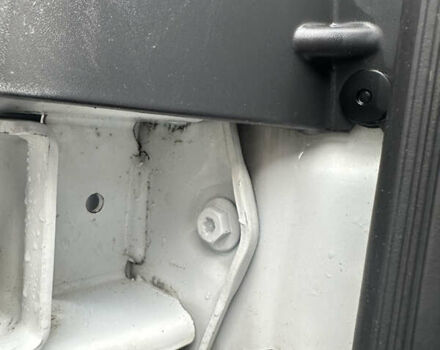 Белый Рено Трафик, объемом двигателя 2 л и пробегом 189 тыс. км за 13600 $, фото 47 на Automoto.ua