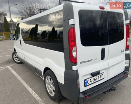 Белый Рено Трафик, объемом двигателя 2 л и пробегом 267 тыс. км за 13200 $, фото 5 на Automoto.ua
