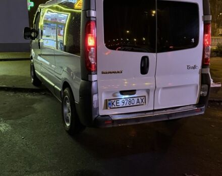 Белый Рено Трафик, объемом двигателя 2 л и пробегом 355 тыс. км за 8800 $, фото 3 на Automoto.ua
