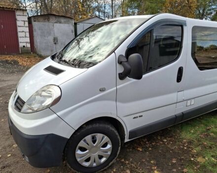 Белый Рено Трафик, объемом двигателя 2 л и пробегом 420 тыс. км за 11000 $, фото 1 на Automoto.ua