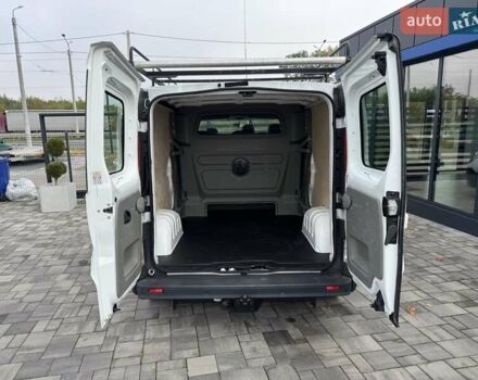 Белый Рено Трафик, объемом двигателя 2 л и пробегом 193 тыс. км за 15750 $, фото 23 на Automoto.ua