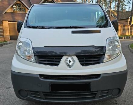 Білий Рено Трафік, об'ємом двигуна 2 л та пробігом 249 тис. км за 16000 $, фото 2 на Automoto.ua