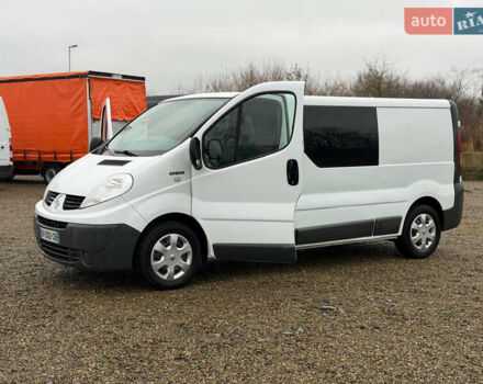 Белый Рено Трафик, объемом двигателя 2 л и пробегом 280 тыс. км за 14300 $, фото 30 на Automoto.ua