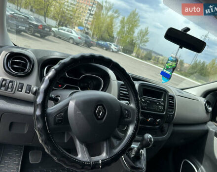 Белый Рено Трафик, объемом двигателя 1.6 л и пробегом 223 тыс. км за 13749 $, фото 14 на Automoto.ua