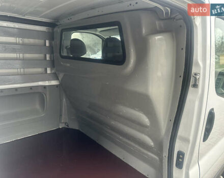 Белый Рено Трафик, объемом двигателя 2 л и пробегом 189 тыс. км за 13600 $, фото 34 на Automoto.ua