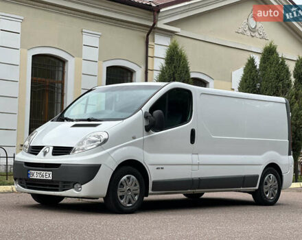 Белый Рено Трафик, объемом двигателя 2 л и пробегом 260 тыс. км за 12200 $, фото 11 на Automoto.ua