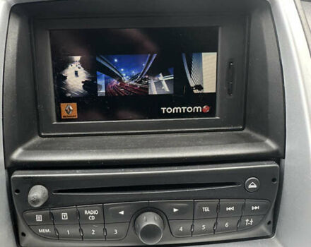 Белый Рено Трафик, объемом двигателя 2 л и пробегом 189 тыс. км за 13600 $, фото 81 на Automoto.ua